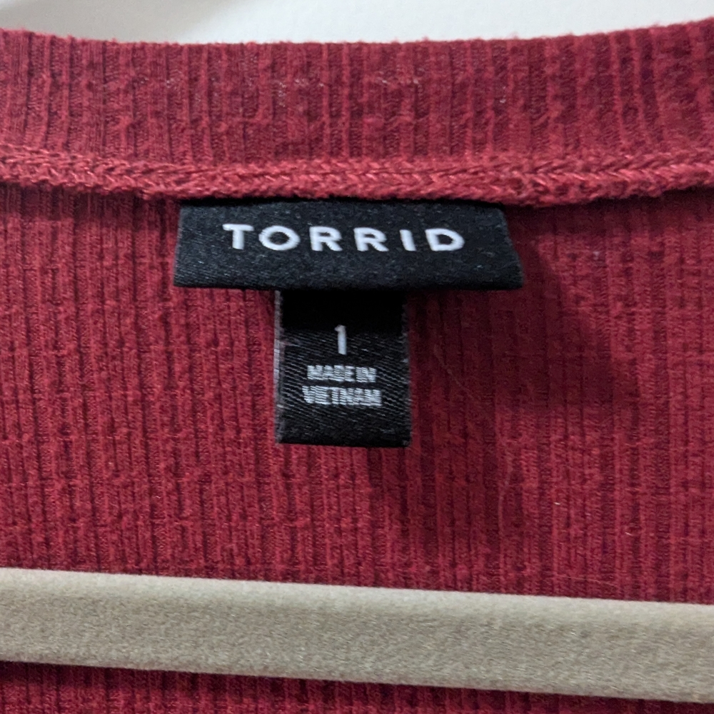 Torrid Women's Ribbed Burgundy Top - Picture 2 of 8
